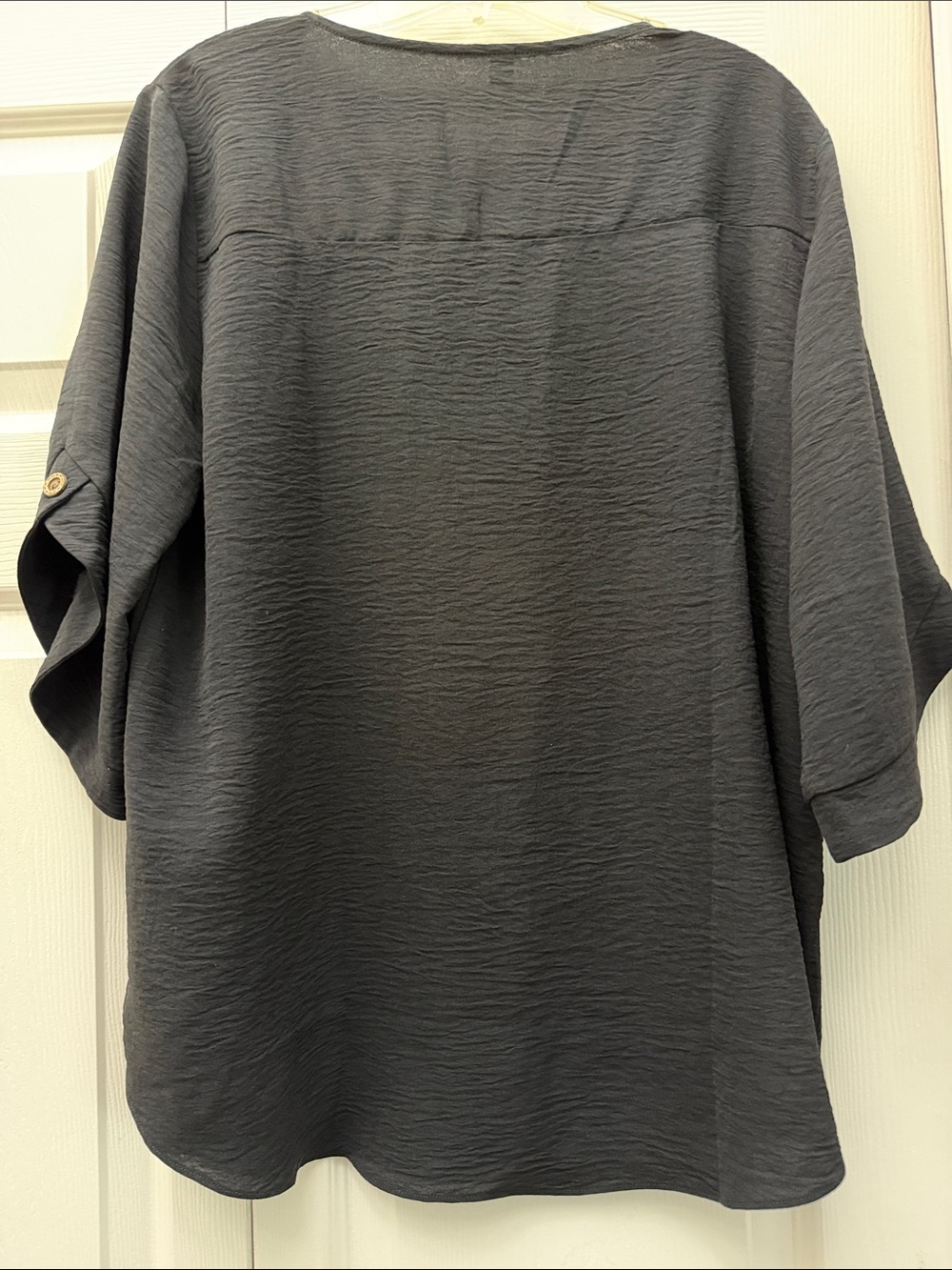 Relaxed Textured Black Scoop Neck Blouse - Picture 6 of 8